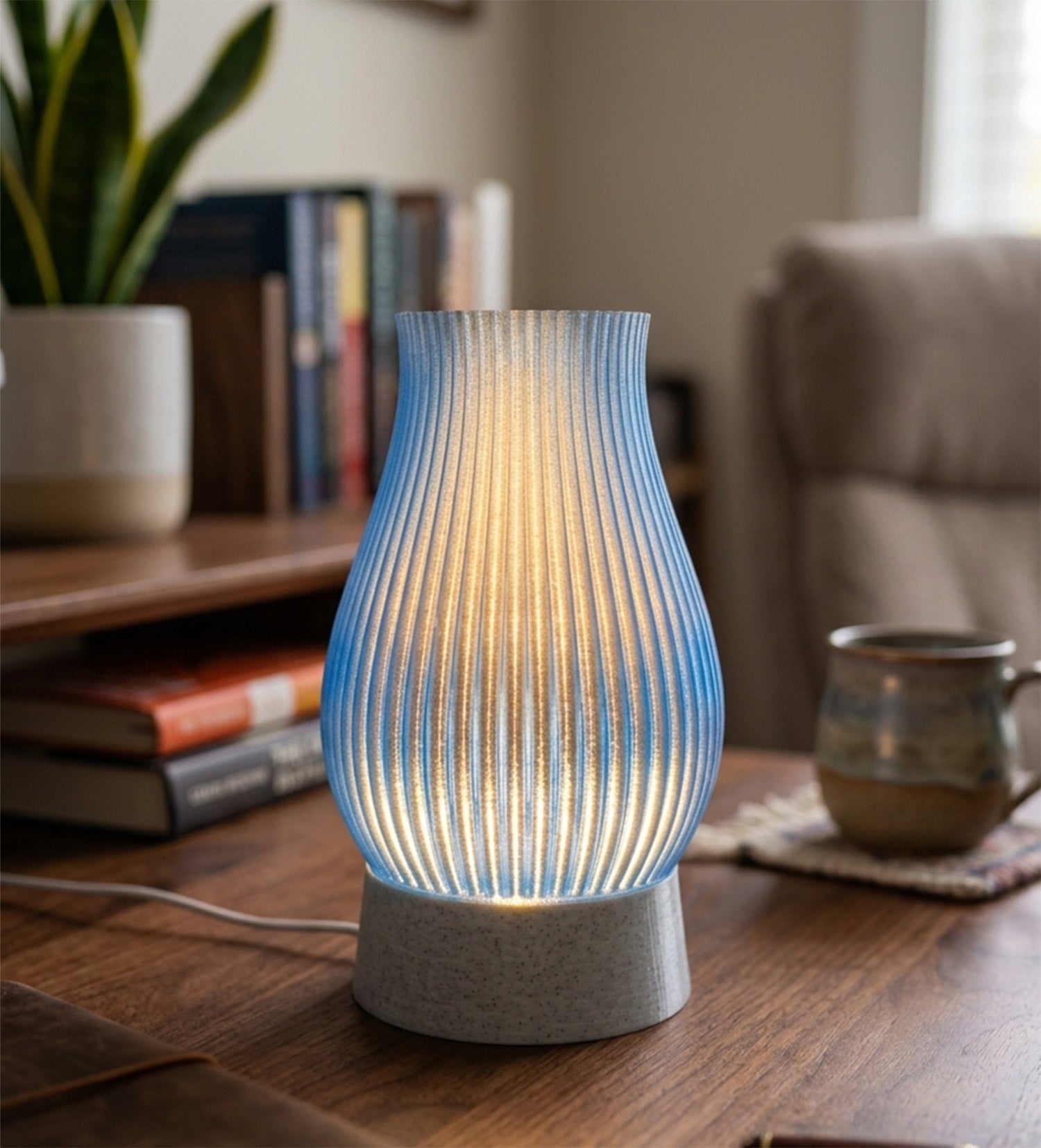Tulip Translucent Lamp